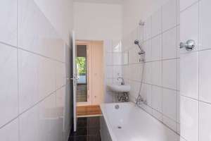 2-Zimmer-Wohnung mit Balkon im Schillerkiez – Die vollständige Adresse der Immobilie erhältst du vom Anbieter., 12049 Neukölln (Ortsteil), Berlin – Vorschaubild 8