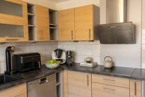Lichtdurchflutetes Wohnglück im 5. OG: Modernisierte 2,5-Zimmer-Wohnung mit Balkon & Fernblick! – Westliche Karl-Friedrich-Straße 119, 75172 Weststadt, Pforzheim – Vorschaubild 5