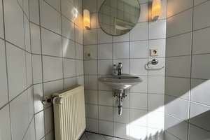 Reiheneckhaus in Innenstadtlage mit Garten, Vollkeller und ausgebautem Spitzboden – Die vollständige Adresse der Immobilie erhältst du vom Anbieter., 49808 Lingen (Ems) – Vorschaubild 7