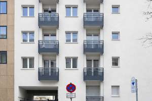 Investment in Bestlage - 2 Zimmer Wohnung nahe KaDeWe – Die vollständige Adresse der Immobilie erhältst du vom Anbieter., 10789 Wilmersdorf, Berlin – Vorschaubild 1
