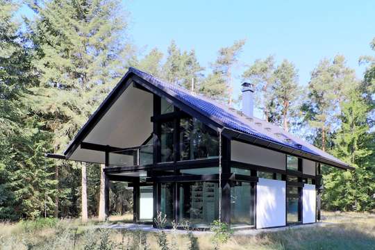 Fur Naturliebhaber Smartes Huf Fertighaus Im Top Zustand Auf Parkahnlichem Grundstuck