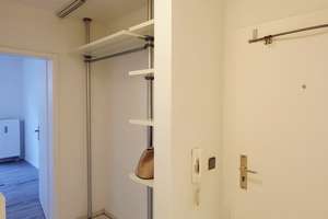 Schöne helle  1-Zi.Whg mit EBK und eigenem Garten in Truderring, München - ab 1.7.2026 – Die vollständige Adresse der Immobilie erhältst du vom Anbieter., 81827 Waldtrudering, München – Vorschaubild 5