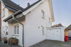 Stilvolle Doppelhaushälfte aus 2009 -energieeffizient und mit attraktivem Ausbaupotenzial – Die vollständige Adresse der Immobilie erhältst du vom Anbieter., 47839 Hüls, Krefeld – Vorschaubild 27