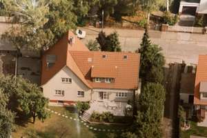 Geräumiges Einfamilienhaus mit 6,5 Zimmern in Berlin-Lankwitz