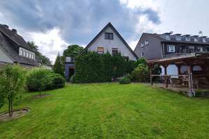 Dortmund Huckarde / Wischlingen. Frei stehendes Zweifamilienhaus mit großem Garten! – Die vollständige Adresse der Immobilie erhältst du vom Anbieter., 44369 Huckarde (Ortsteil), Dortmund – Vorschaubild 3