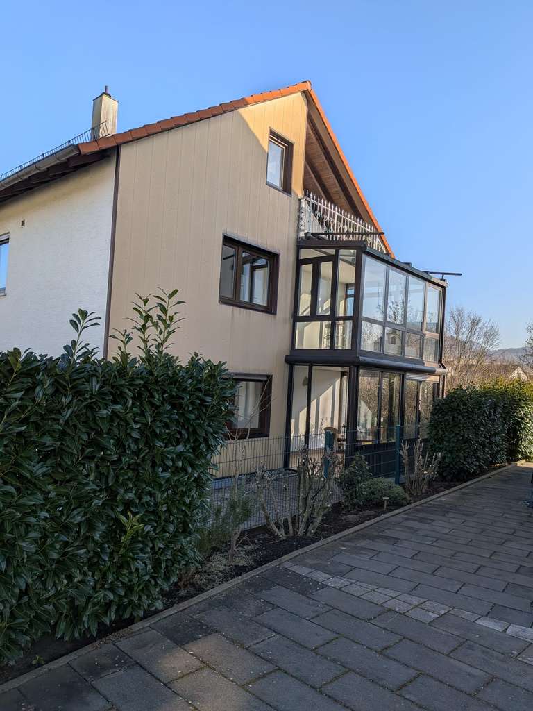 Immobilie in Eschenbach - Freistehendes Zweifamilienhaus mit Wintergarten - Bild 3