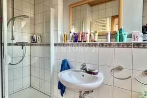 RESERVIERT - Ideal für junge Familien: Gepflegte Doppelhaushälfte mit Garten & Garage – Die vollständige Adresse der Immobilie erhältst du vom Anbieter., 41199 Odenkirchen-Mitte, Mönchengladbach – Vorschaubild 24
