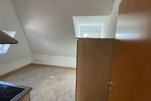 Exklusive und energiearme 3 Raum DG-Whg. auf 42 qm für eine Person - geringe Warmmiete – Horster Strasse 376, 45899 Beckhausen, Gelsenkirchen – Vorschaubild 5