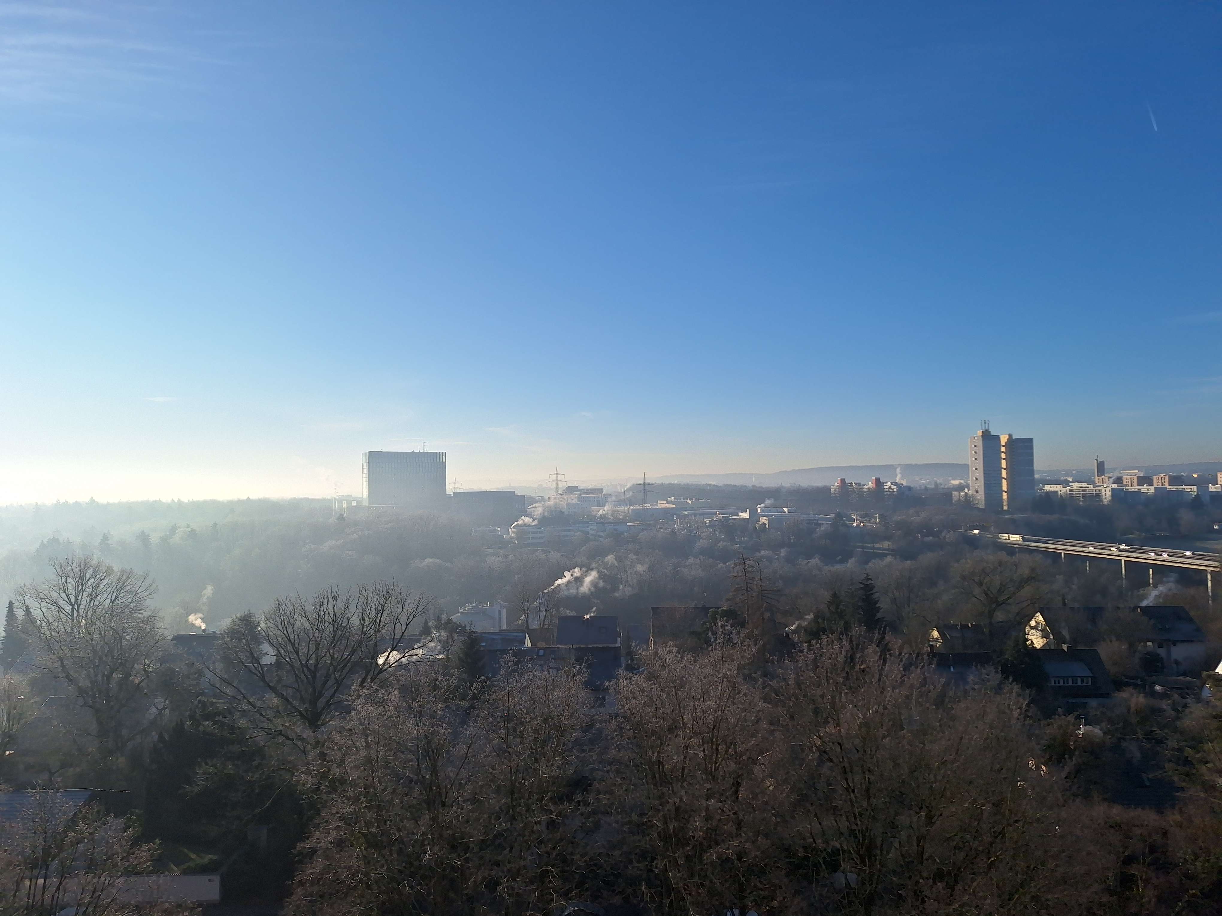 Wohnung mit Weitblick! Schöne 2,5 - 3,5 Zimmerwohnung in Stuttgart-Möhringen!, Stuttgart – Bild 1