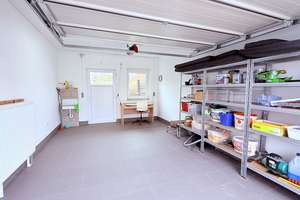 ... AIGNER - Wohnen auf einer Ebene: neuwertiger, ästhetischer Bungalow für gehobene  Ansprüche ... – Die vollständige Adresse der Immobilie erhältst du vom Anbieter., 94140 Ering – Vorschaubild 26