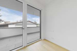 Bezugsfertig !| EXKLUSIVES PENTHOUSE – Die vollständige Adresse der Immobilie erhältst du vom Anbieter., 60437 Nieder-Eschbach, Frankfurt am Main – Vorschaubild 5