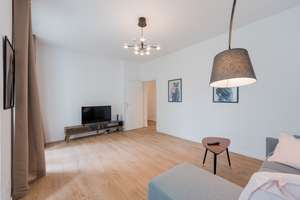 From 16.08 - Bright 2-Bedroom Apartment with Balcony near Preußenpark – Die vollständige Adresse der Immobilie erhältst du vom Anbieter., 10707 Wilmersdorf, Berlin – Vorschaubild 5