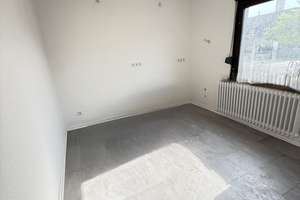 Familien! Freistehendes und modernisiertes Einfamilienhaus in attraktiver Wohnsiedlung! – Die vollständige Adresse der Immobilie erhältst du vom Anbieter., 40472 Rath, Düsseldorf – Vorschaubild 8