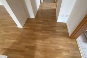 Charmante 2-Zimmer-DG-Wohnung in Lerchenau, München (Nähe BMW) – Berberitzenstraße 58, 80935 Lerchenau-Ost, München – Vorschaubild 3