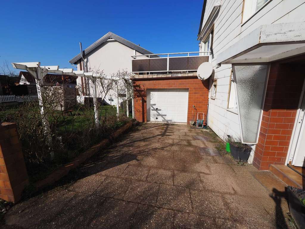 Immobilie in Zweibrücken - GÜNSTIGES EINFAMILIENHAUS MIT GARAGE IN ZWEIBRÜCKEN-RIMSCHWEILER - Bild 4
