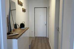 Stilvolle 1-Zimmer-Wohnung mit gehobener Innenausstattung mit Balkon und EBK in München Berg am Laim – Berg-am-Laim-Straße 71, 81673 München – Vorschaubild 3