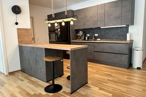 Attraktive 4-Zimmer Wohnung mit 2 Abstellräumen – Graf-Recke-Straße 86, 40239 Düsseltal, Düsseldorf – Vorschaubild 3