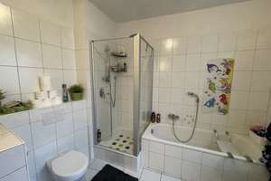 Großzügige Wohnung im Erdgeschoss mit Tageslichtbad & Wohnküche in Rheinnähe zum 1.7.2026 – Hohlstraße xx, 55130 Weisenau, Mainz – Vorschaubild 37