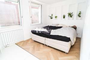 Exklusive 2,5-Zimmer-Wohnung im Herzen von Würzburg mit zwei Tiefgaragenstellplätzen – 97070 Altstadt, Würzburg – Vorschaubild 4