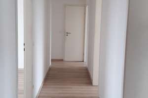 solide vermietete 4-Zimmer-Wohnung mit Balkon – Die vollständige Adresse der Immobilie erhältst du vom Anbieter., 52078 Forst, Aachen – Vorschaubild 2