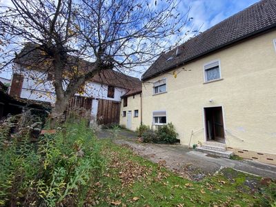 An die Werkzeuge...älteres Wohnhaus mit Scheune in Frensdorf