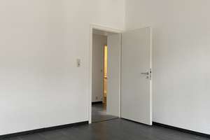 *** Attraktive Zwei-Zimmer-Wohnung im 2. Obergeschoss-sofort einziehen! *** – Freiheitstraße 44, 42277 Oberbarmen, Wuppertal – Vorschaubild 3