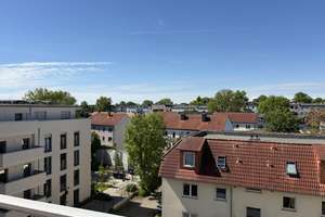 Frisch renoviertes Wohnglück: Großzügige 3-Zimmer-DG-Wohnung mit Lift & Balkon – Lemsdorfer Weg 16, 39112 Sudenburg, Magdeburg – Vorschaubild 7