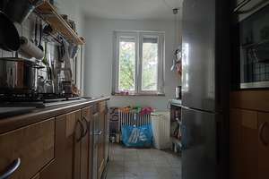 Stuttgart-West: 3-Zimmer-Wohnung mit Balkon, Loggia und Kaminofen – Traubenstraße 50, 70176 Rosenberg, Stuttgart – Vorschaubild 13
