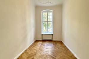 HOCHWERTIG SANIERTER, ELEGANTER STUCKALTBAU MIT GROSSER TERRASSE ZUM RUHIGEN INNENHOF – Trautenaustrasse 8, 10717 Wilmersdorf, Berlin – Vorschaubild 17