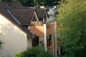 Moderne 3 Zi.-DG-Whg. mit 2 Balkonen in Leverkusen-Lützenkirchen