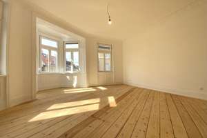 Attraktive und großflächige 3-Zimmer-Altbauwohnung im Stuttgarter Süden – Die vollständige Adresse der Immobilie erhältst du vom Anbieter., 70180 Lehen, Stuttgart – Vorschaubild 2