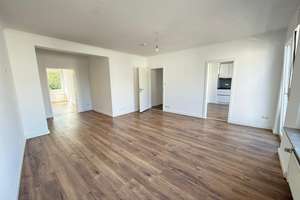 Helle 3-Zimmer-Wohnung mit Balkon  – ruhige Lage, gute Anbindung  - provionsfrei von privat  – 50859 Weiden, Köln – Vorschaubild 2