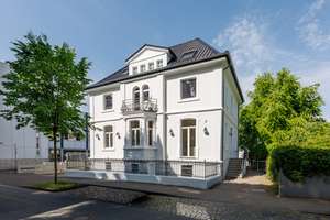 Erstbezug nach Sanierung – Stilvolle Altbauwohnung in zentraler Lage Bielefeld – Die vollständige Adresse der Immobilie erhältst du vom Anbieter., 33602 Mitte, Bielefeld – Vorschaubild 2