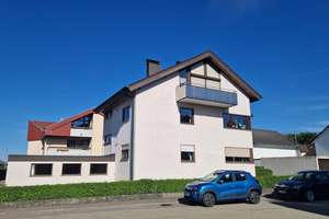 Sichere Kapitalanlage - 3-Zi.-DG-ETW in 3-Fam.-Haus in Toplage Maulbronn