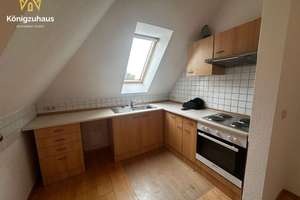 Letzte freistehende Wohnung! Altbauflair im Dachgeschoss: Großzügige 3-Zimmer-Wohnung in Apolda – Die vollständige Adresse der Immobilie erhältst du vom Anbieter., 99510 Apolda – Vorschaubild 11