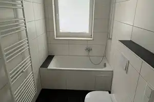 ! Gemütliche 3 Zimmer Wohnung. 1. Monat mietfrei !!! – Lemgoer Straße 24 b, 32108 Lippe (Kreis) – Vorschaubild 7