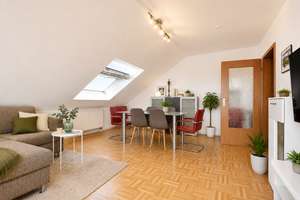 Charmante und helle 2-Zimmer-Dachgeschosswohnung mit Weitblick – Die vollständige Adresse der Immobilie erhältst du vom Anbieter., 86368 Gersthofen – Vorschaubild 7