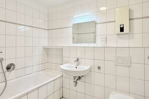 Leben im Loretto-Viertel - großzügige Familienwohnung in beliebter Lage – Die vollständige Adresse der Immobilie erhältst du vom Anbieter., 40223 Unterbilk, Düsseldorf – Vorschaubild 13