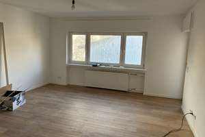 Schöne, helle und ruhige kernsanierte 3-Zimmer-Wohnung mit Balkon nahe Durlacher Altstadt und Pfinz – Kleinbachstr. 11a, 76227 Durlach, Karlsruhe – Vorschaubild 2