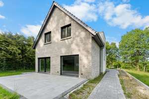 Modernes Familienhaus mit Doppelgarage und Blick ins Grüne – Die vollständige Adresse der Immobilie erhältst du vom Anbieter., 28779 Lüssum-Bockhorn, Bremen – Vorschaubild 19