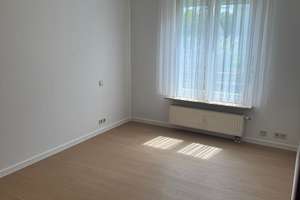 Wohnen mit Charakter: Einladende Wohnung in Stuttgart-Bad Cannstatt – Einsteinstraße 9, 70374 Muckensturm, Stuttgart – Vorschaubild 8