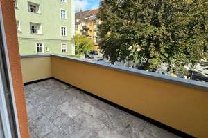 Hochwertige, frisch sanierte, voll möblierte Wohnung zentrumsnah zu vermieten – Annastraße 14, 97072 Altstadt, Würzburg – Vorschaubild 10