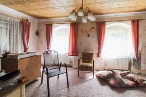 Zuhause für bis zu 2 Familien schaffen: DHH mit Ausbaupotenzial auf weitläufigem Grundstück – Bautzen (Kreis) – Vorschaubild 5