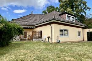 Privatsphäre, Stil und Natur - exklusive Lage am Mühlberg! – Die vollständige Adresse der Immobilie erhältst du vom Anbieter., 35440 Linden – Vorschaubild 5