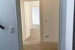 2,5-Zimmer-Wohnung mit kleinem Außenbereich – Gerresheimer Str. 125, 40233 Flingern Süd, Düsseldorf – Vorschaubild 3