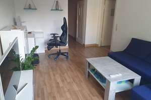 Helle 2 Zimmer mit Balkon ** Schlafzimmer zur ruhigen Gartenseite