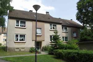 2 Zimmerwohnung mit Balkon in Ronsdorf! – Engelbert-Wüster-Weg 72, 42369 Ronsdorf, Wuppertal – Vorschaubild 2