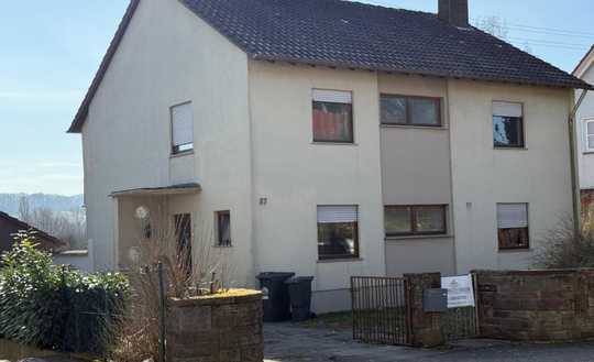gepflegtes Einfamilienhaus -Feldrandlage- im Weindorf Göcklingen