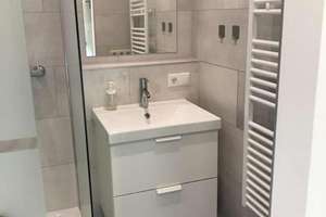 Möbliertes Studio mit Balkon in ruhiger Top-Lage – Luisenstraße  72, 80798 Am alten nördlichen Friedhof, München – Vorschaubild 7