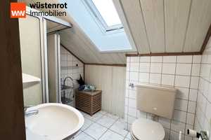 Schönes Reihenmittelhaus mit Garten und Garage im Süden Regensburgs. – Regensburg – Vorschaubild 16
